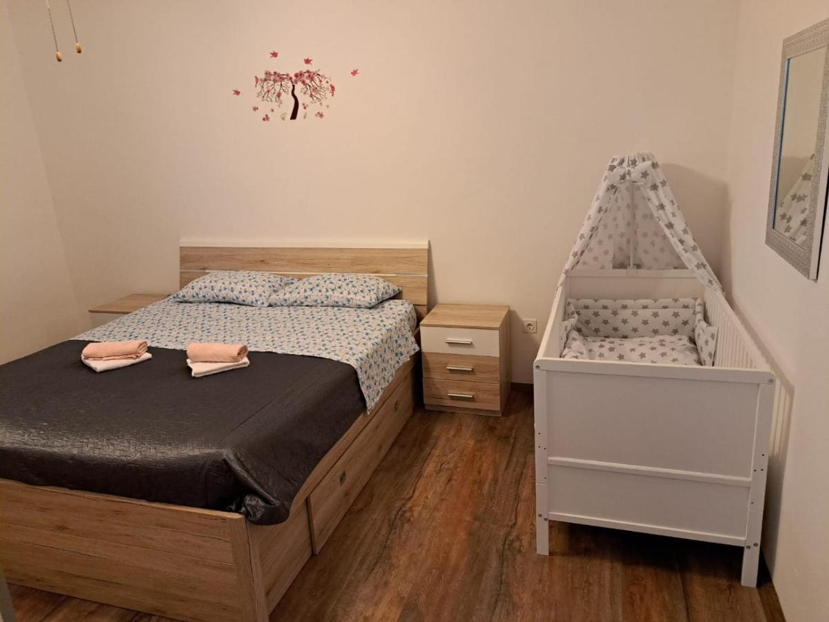 Apartments Baksa カンファナル エクステリア 写真
