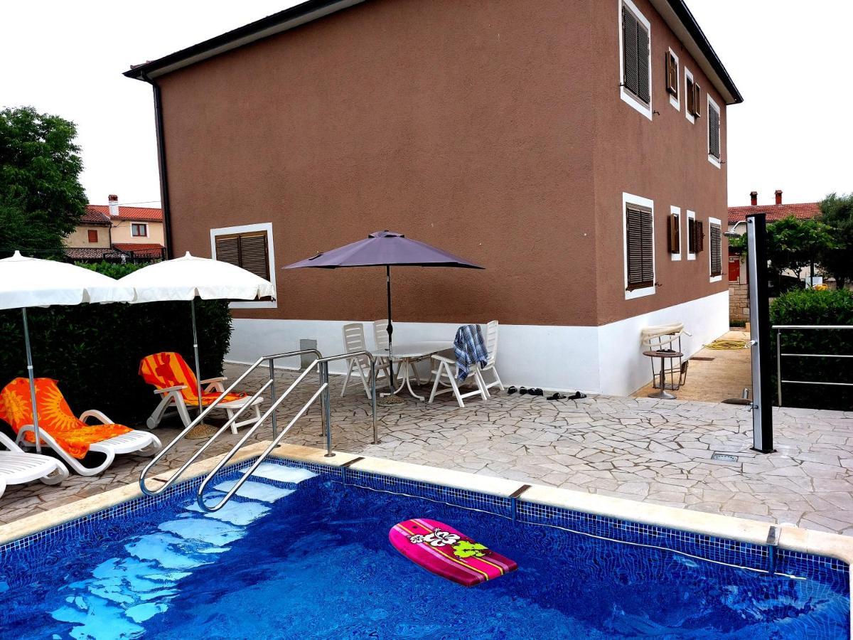 Apartments Baksa カンファナル エクステリア 写真